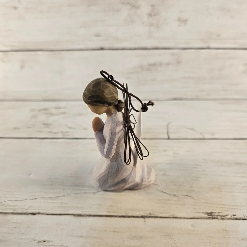 Willow Tree Angel of Prayer Ornament Susan Lordi Demdaco Kneeling Figure 4 inch